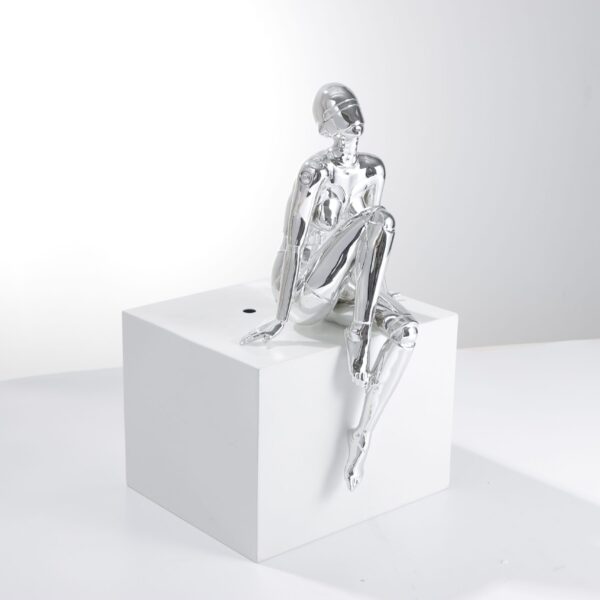 BAMBOLA DI METALLO / ESCULTURA FEMENINA-PL