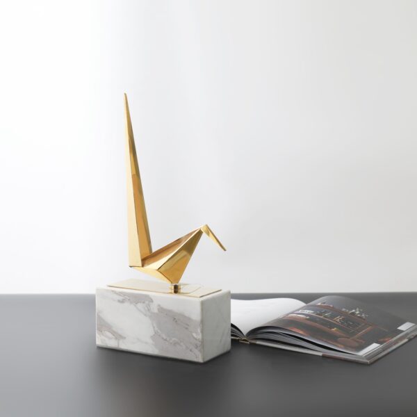 UCCELLO D'ORO -B / Pájaro sobre base